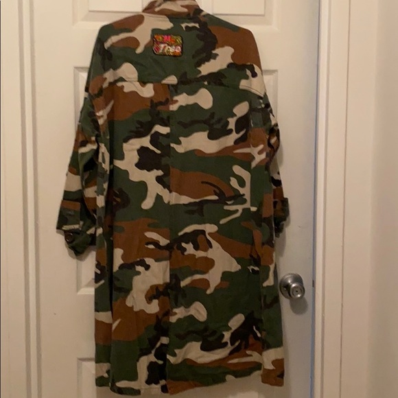 Jacket - Picture 2 of 4